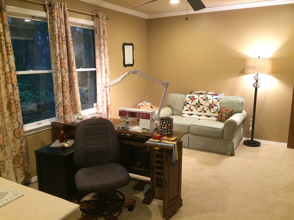Photo of the sewing room of Scissortail Quilting (aka Maria Gee)